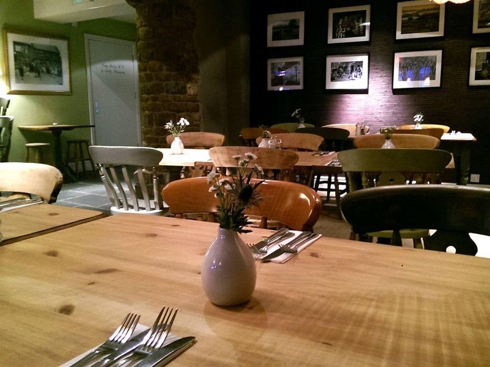 The Sun Inn At Hook Norton Εξωτερικό φωτογραφία